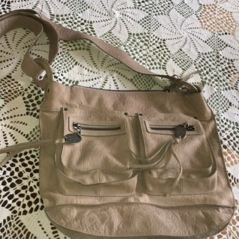 Juicy couture distressed boho tan leather handbag